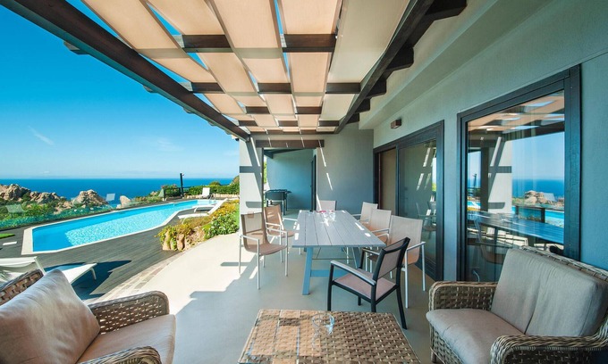 Costa Paradiso House | Beautiful home in Trinita´d´Agultu OT