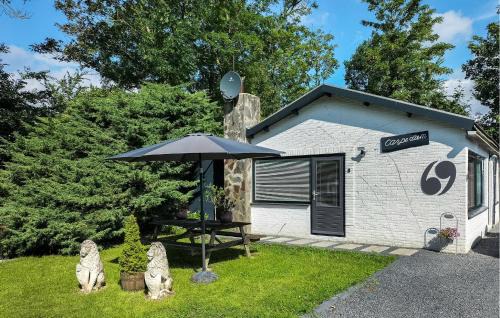 Baarland House | Beautiful Home In Baarland With Wifi