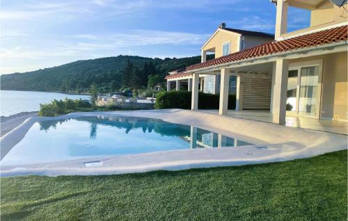 Soline House | Beautiful Home In Veli Rat With Wifi