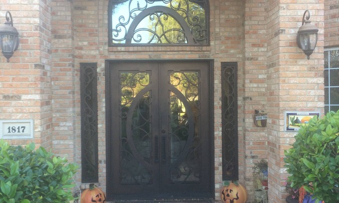 Midlothian House | Beautiful Home on Beautiful Land