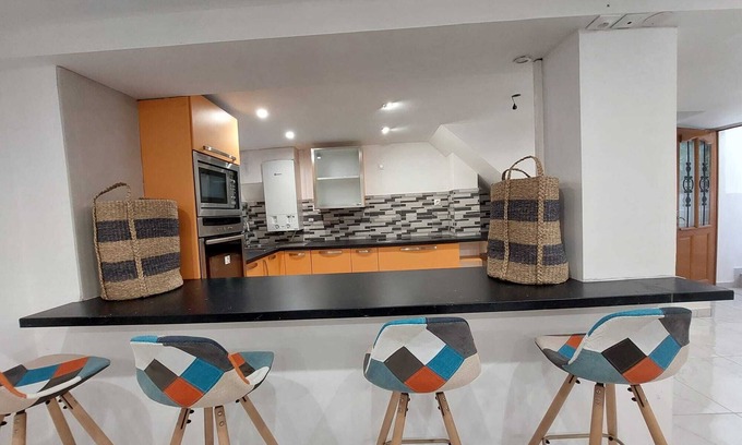 Epinay-sur-Seine House | Beautiful house with sauna and jacuzzi near Paris