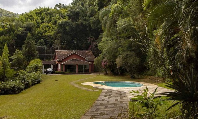 Cascata do Imbui House | Beautiful House for Rent in Corrêas
