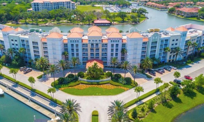 Palm Coast Condo | Beautiful Inter-Coastal Waterway Sunset Getaway!