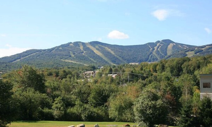 Killington House | Beautiful Killington Mountain Views - 2.1 miles to New Killington Base Lodge