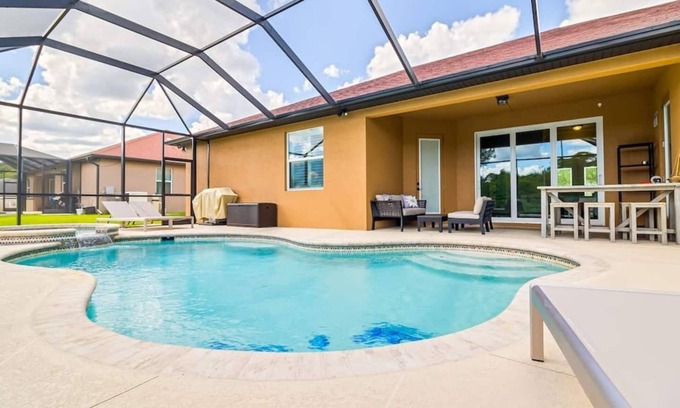 Port Charlotte House | Beautiful & Modern - Private Pool & Boating