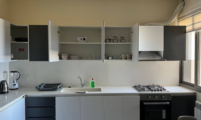 Safra Apartment | Beautiful Ocean View - 2 bedroom