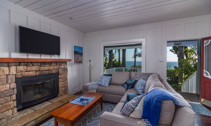 Summerland House | Beautiful Ocean View Superb Home Summerland Lillie by the Sea