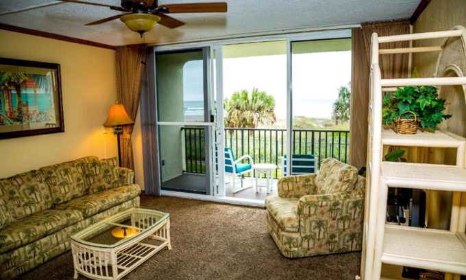 Cocoa Beach Resort | Beautiful Oceanfront Suite with Direct Access to Cocoa Beach - August 2024