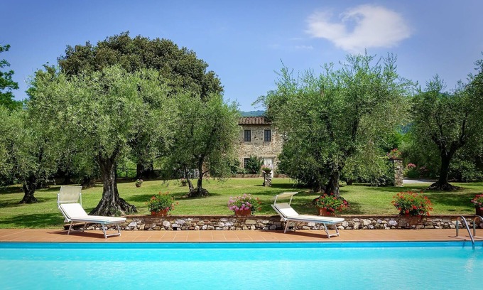 Capannori Villa | Beautiful private villa with private pool, WIFI, A/C, TV, patio and panoramic view, close to Lucca