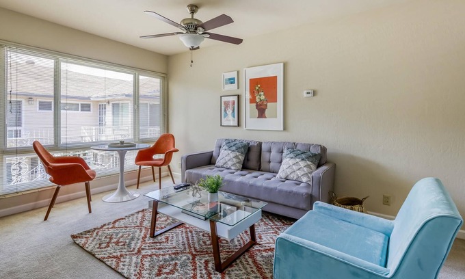 West San Jose Apartment | Beautiful, Pet-Friendly 2BR in San Jose + Parking