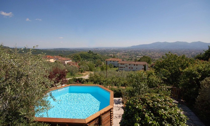 Ciciana Villa | Beautiful private villa with private pool, WIFI, veranda and panoramic view, close to Lucca