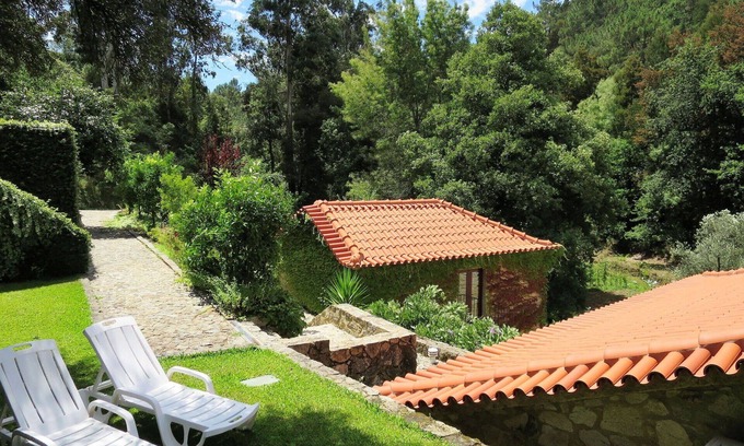 Cossourado Villa | Beautiful private villa for 6 guests with A/C, WIFI, TV and terrace