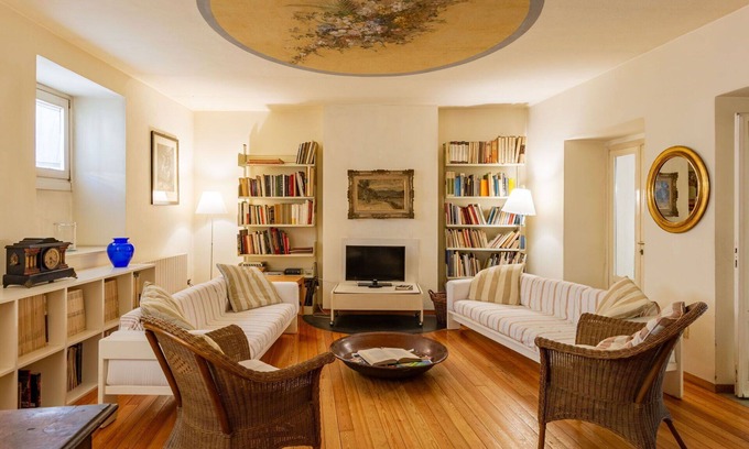 Dervio House | Beautiful private villa for 6 guests with WIFI, terrace and pets allowed
