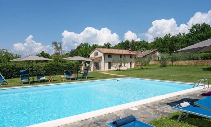 Borgo San Lorenzo Villa | Beautiful private villa for 7 guests with A/C, private pool, WIFI, TV, patio and panoramic view