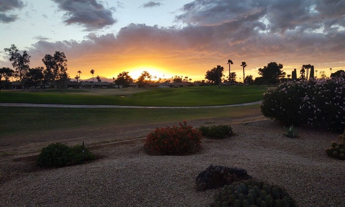 Sun City West House | Beautiful remodeled 4-bedroom 2-bath golf course vacation home in Sun City West