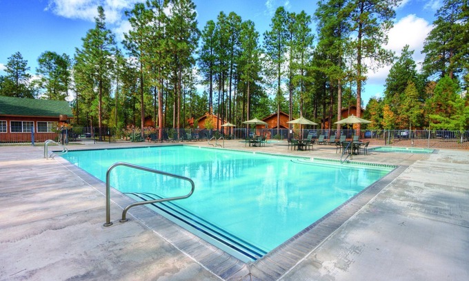 Pinetop Resort | Beautiful resort in the heart of it all!