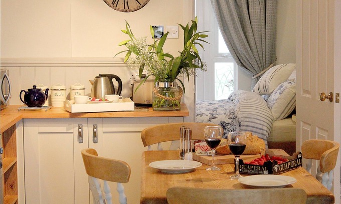 Shaldon House | Beautiful Seaside Ground Floor Apartment