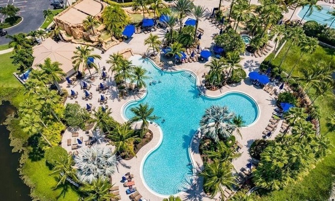 Biggar House | Beautiful Townhouse in Paseo ~ Enjoy the Resort Lifestyle