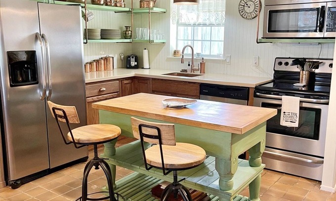 Canyon Lake Cottage | Beautiful view of the Texas Hill Country!