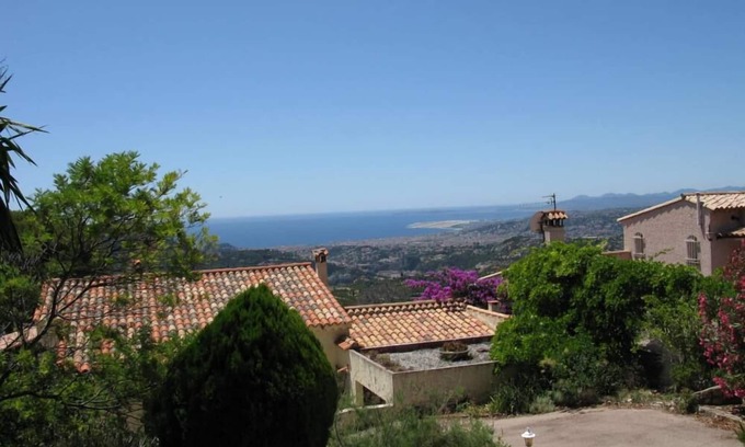 Cantaron House | BEAUTIFUL VILLA IN THE NIÇOIS COUNTRYSIDE