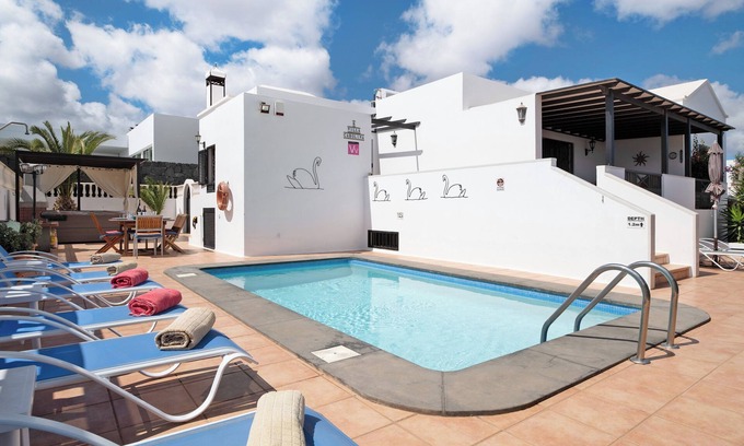 Los Mojones Villa | Beautiful Villa, Sea Views, Heated Pool, Jacuzzi, Air Conditioning & WiFi