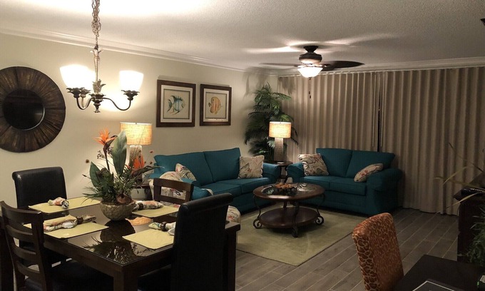 Panama City Beach Villa | Beautifully Furnished 1 Bedroom 2 Bath Villa