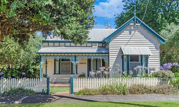 Portland House | Beautifully Renovated Home Away From Home