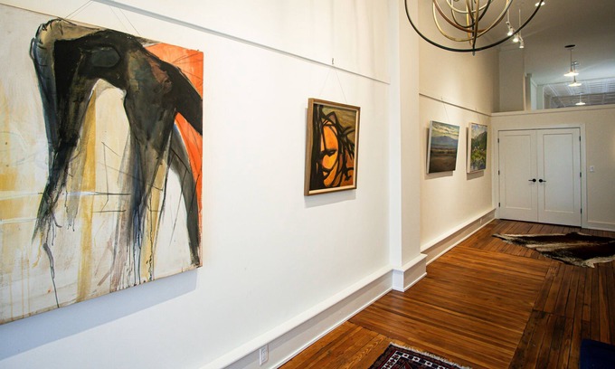 Staunton Apartment | Beautifully Renovated Historic Home in the Heart of Downtown Staunton