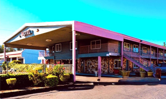 Beaverton Hotel | Beaverton Budget Inn by Capital O Portland