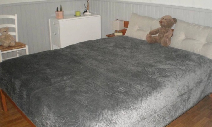 Saint-Jouan-de-l'Isle Bed & Breakfast | Bed and Breakfast 'Les Mésanges Bleues' with Wi-Fi