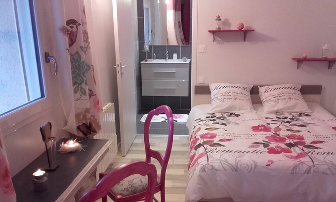 Loscouet-sur-Meu House | Bed and Breakfast JEANNE ET COMPAGNIE