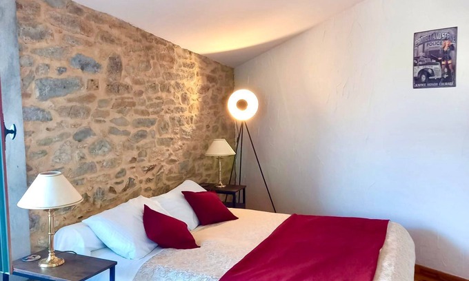 Trausse Bed & Breakfast | Bed and breakfast in the heart of the Minervois with swimming pool 25km from Carcassonne