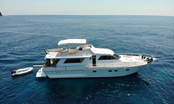 Chiaia Boat Rental | Bed & Boat