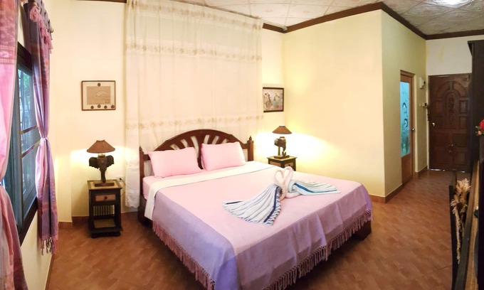 Rayong House | Bedroom Bali 24 - 1 double bed