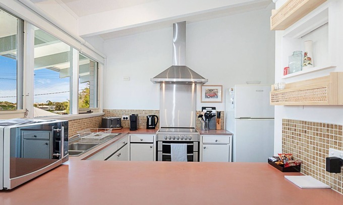 Port Fairy House | Beech Haus - lovely home is situated in a quiet and convenient location