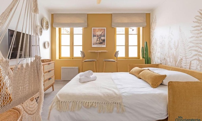 Saint - Michel Apartment | Beethoven - St Michel - Métro - Tram - Stadium