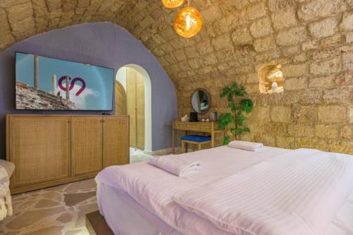 Batroun Apartment | Beit Chams Sunset Suite in Batroun