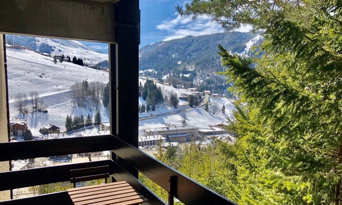 La Clusaz Apartment | Bel Appartement Confortable Vue sur la Chaines des Aravis