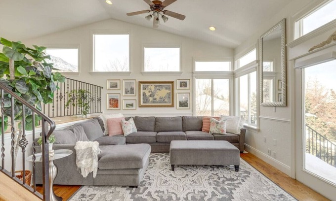 Granite House | Bell Canyon Haven Mountain Views Ski Access
