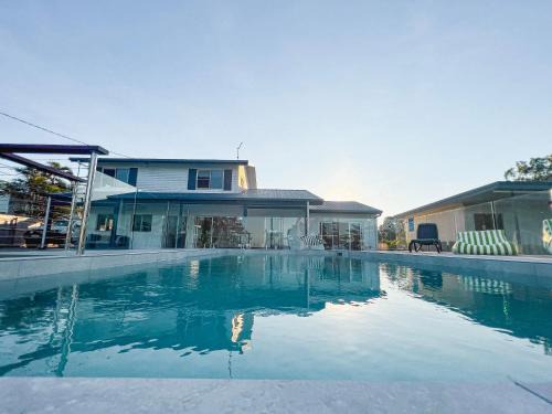 South Mission House | Bella Luna Beach Front - 2 bed