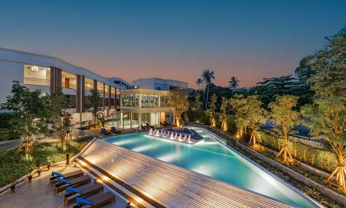 Sa Khu Hotel | Bella Nara Phuket Naiyang Beach