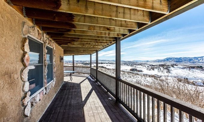 Silver Summit House | Bella Vista Estate Sleeps 21