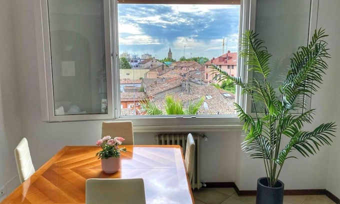 Ravenna Apartment | BELLAVISTA , Bright and Stylish Two Bedroom Apartment in the Historic Center