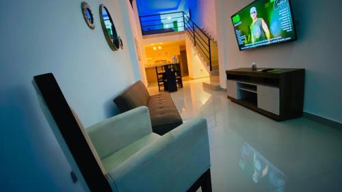 Guayaquil Apartment | Bellavista Loft Jacuzzi & Balcón a 10min Consulado Americano