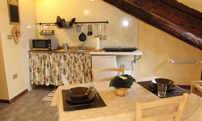 Roman Quarter Apartment | Bellezia