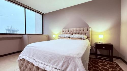 Puerto Santa Ana Apartment | Bellini 3 suite de lujo, piso 5, piscina, gym, wiffi, 1 parqueadero