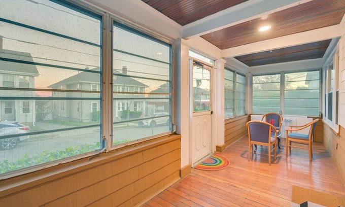 Watertown Cottage | Belmont Home < 3 Mi to Harvard Square!