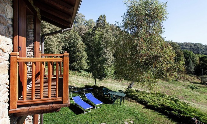 Netro Apartment | Belvilla by OYO Cascina Paola