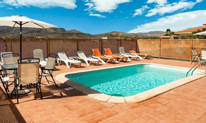 Tuineje Other | Belvilla by OYO Chalet en Tuineje para 6 personas