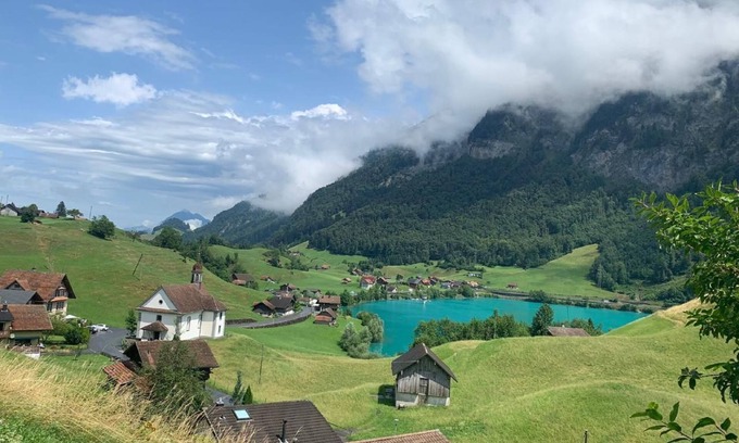 Lungern Apartment | Bemer-Rempfler garden flat - pure relaxation